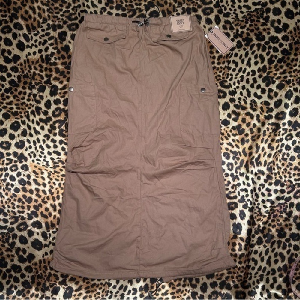 NWT Sweet Envy Khaki Cargo Skirt